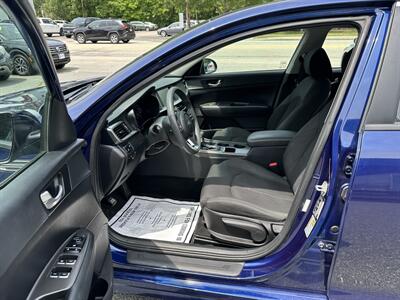 2020 Kia Optima LX   - Photo 12 - Acton, MA 01720