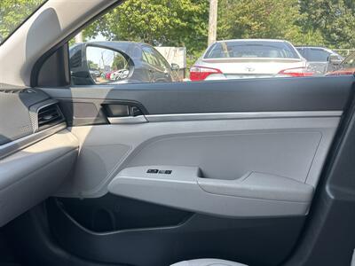 2019 Hyundai ELANTRA SE   - Photo 14 - Framingham, MA 01702