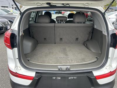 2011 Kia Sportage LX   - Photo 8 - Framingham, MA 01702