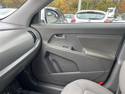 2011 Kia Sportage LX   - Photo 12 - Framingham, MA 01702