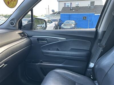 2019 Honda Pilot EX-L   - Photo 13 - Framingham, MA 01702