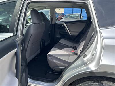 2014 Toyota RAV4 XLE   - Photo 11 - Framingham, MA 01702