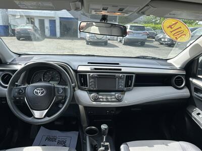 2014 Toyota RAV4 XLE   - Photo 12 - Framingham, MA 01702