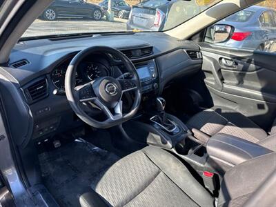 2017 Nissan Rogue SV   - Photo 10 - Framingham, MA 01702