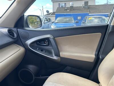 2012 Toyota RAV4 - Photo 11 - Framingham, MA 01702