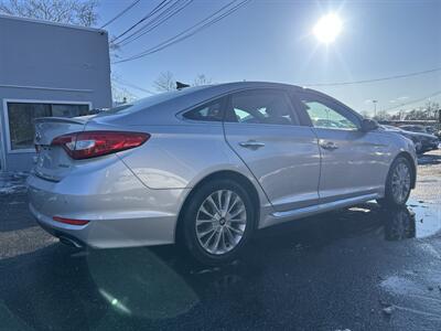 2015 Hyundai SONATA Limited   - Photo 4 - Framingham, MA 01702