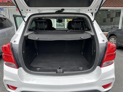 2017 Chevrolet Trax LT   - Photo 8 - Acton, MA 01720