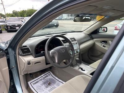 2009 Toyota Camry LE   - Photo 11 - Acton, MA 01720