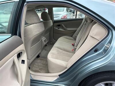 2009 Toyota Camry LE   - Photo 9 - Acton, MA 01720