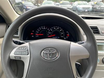 2009 Toyota Camry LE   - Photo 14 - Acton, MA 01720