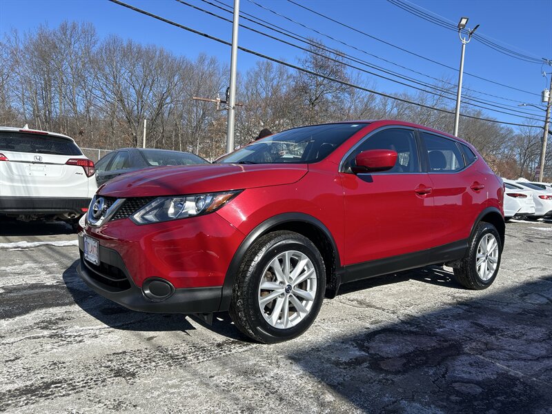 2017 Nissan Rogue Sport S  