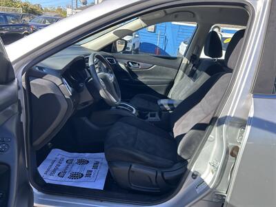 2016 Nissan Rogue S   - Photo 8 - Framingham, MA 01702