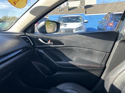 2015 Mazda Mazda3 i Grand Touring   - Photo 12 - Framingham, MA 01702