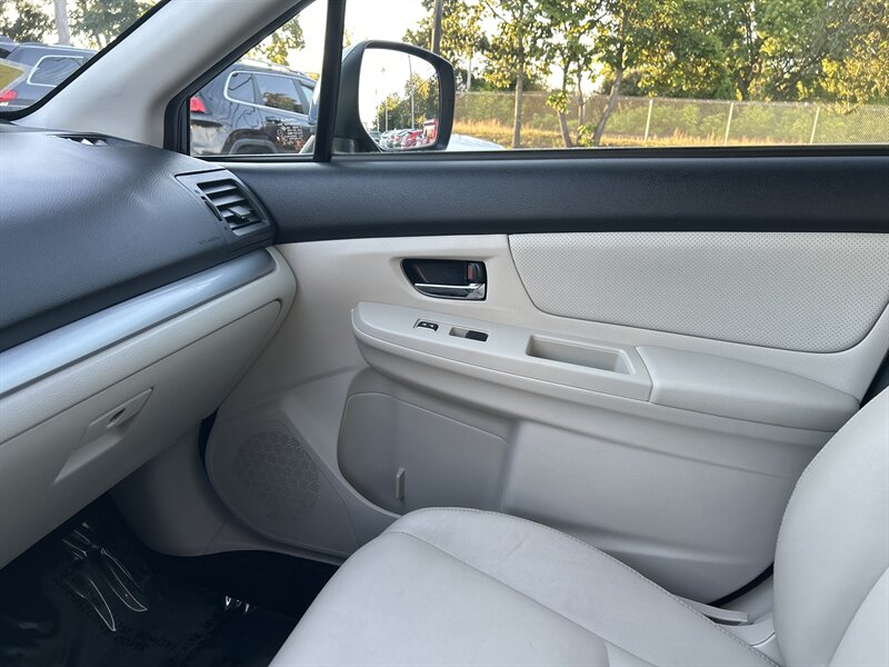 2013 Subaru Crosstrek 2.0i Limited photo 12