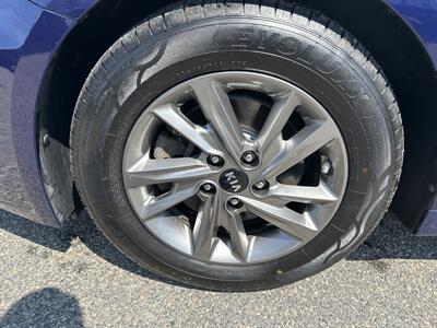 2019 Kia Optima LX   - Photo 7 - Framingham, MA 01702