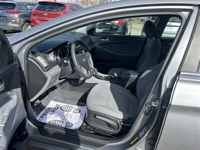 2013 Hyundai SONATA GLS   - Photo 9 - Framingham, MA 01702