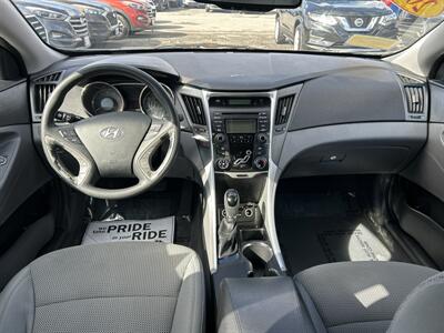 2013 Hyundai SONATA GLS   - Photo 11 - Framingham, MA 01702