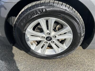 2013 Hyundai SONATA GLS   - Photo 7 - Framingham, MA 01702