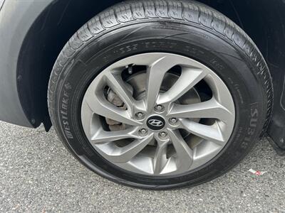 2017 Hyundai TUCSON SE   - Photo 7 - Framingham, MA 01702