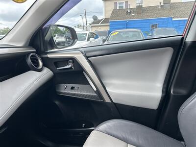 2015 Toyota RAV4 Limited - Photo 13 - Framingham, MA 01702