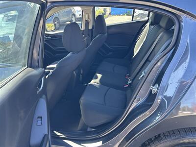 2016 Mazda Mazda3 i Sport - Photo 10 - Framingham, MA 01702