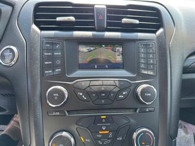 2018 Ford Fusion SE   - Photo 15 - Acton, MA 01720