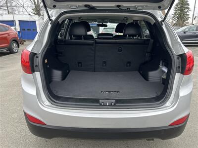 2014 Hyundai TUCSON SE - Photo 8 - Framingham, MA 01702