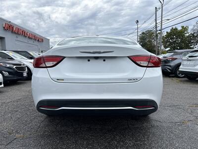 2016 Chrysler 200 Limited   - Photo 5 - Framingham, MA 01702