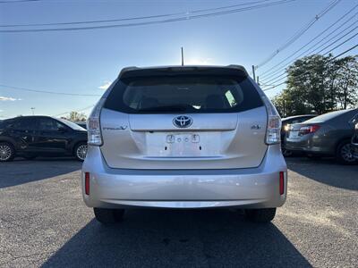 2014 Toyota Prius v Three   - Photo 5 - Framingham, MA 01702