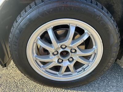 2014 Toyota Prius v Three   - Photo 7 - Framingham, MA 01702