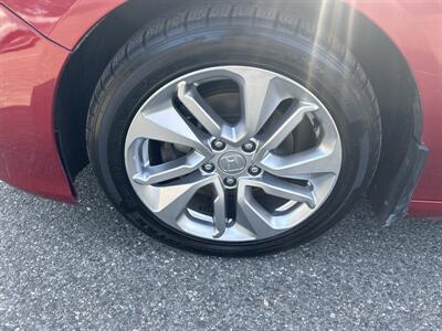 2019 Honda Accord LX - Photo 7 - Framingham, MA 01702