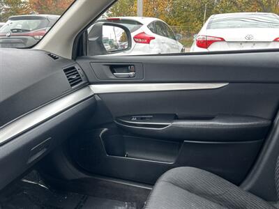 2010 Subaru Legacy 2.5i   - Photo 10 - Framingham, MA 01702