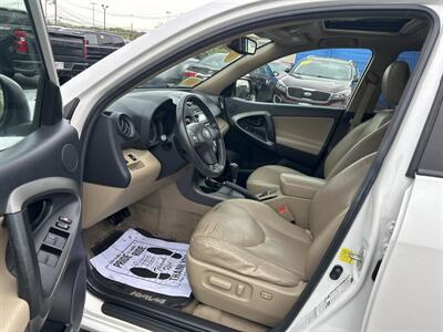 2012 Toyota RAV4 Limited   - Photo 9 - Framingham, MA 01702
