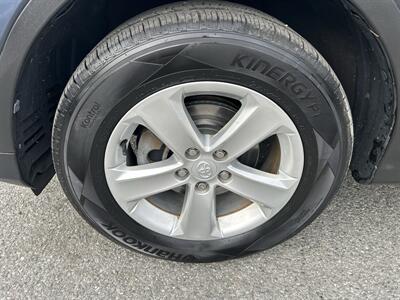 2013 Toyota RAV4 XLE   - Photo 7 - Framingham, MA 01702