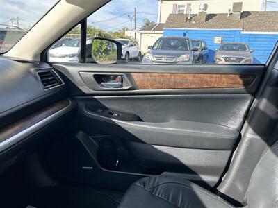 2016 Subaru Outback 2.5i Limited   - Photo 13 - Framingham, MA 01702