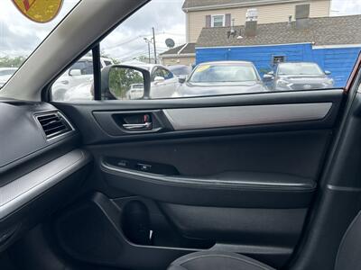 2015 Subaru Legacy 2.5i Premium - Photo 13 - Framingham, MA 01702