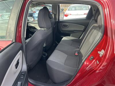 2017 Toyota Yaris 5-Door L   - Photo 10 - Framingham, MA 01702