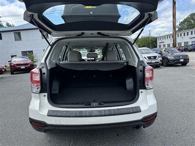 2018 Subaru Forester 2.5i   - Photo 12 - Acton, MA 01720