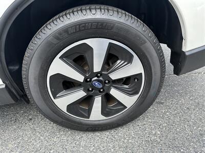 2018 Subaru Forester 2.5i   - Photo 8 - Acton, MA 01720