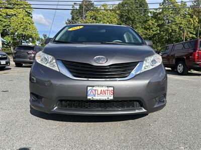 2014 Toyota Sienna LE 8-Passenger - Photo 2 - Framingham, MA 01702