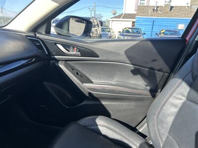2014 Mazda Mazda3 i Grand Touring   - Photo 13 - Framingham, MA 01702