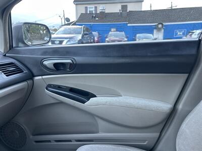 2010 Honda Civic LX   - Photo 12 - Framingham, MA 01702