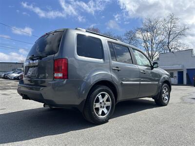 2011 Honda Pilot Touring   - Photo 4 - Framingham, MA 01702