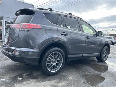 2016 Toyota RAV4 SE   - Photo 4 - Framingham, MA 01702