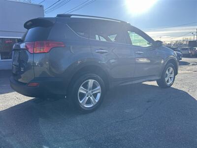 2013 Toyota RAV4 XLE   - Photo 4 - Framingham, MA 01702