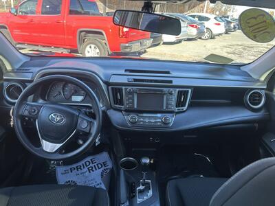 2013 Toyota RAV4 XLE   - Photo 12 - Framingham, MA 01702