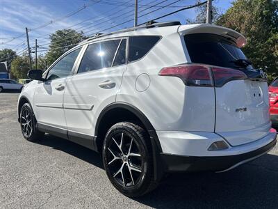 2017 Toyota RAV4 SE   - Photo 6 - Framingham, MA 01702