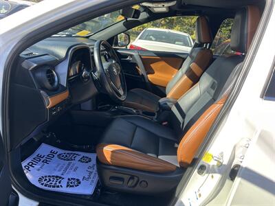 2017 Toyota RAV4 SE   - Photo 10 - Framingham, MA 01702