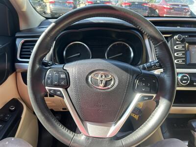 2015 Toyota Highlander LE Plus   - Photo 14 - Framingham, MA 01702