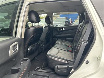 2020 Nissan Pathfinder SL   - Photo 10 - Framingham, MA 01702